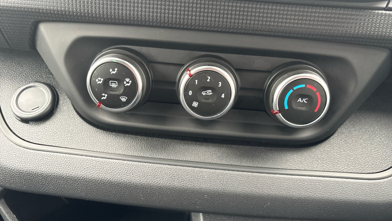 Nissan Primastar 30 L1 Diesel 2.0 dCi 110ps H1 Acenta Van